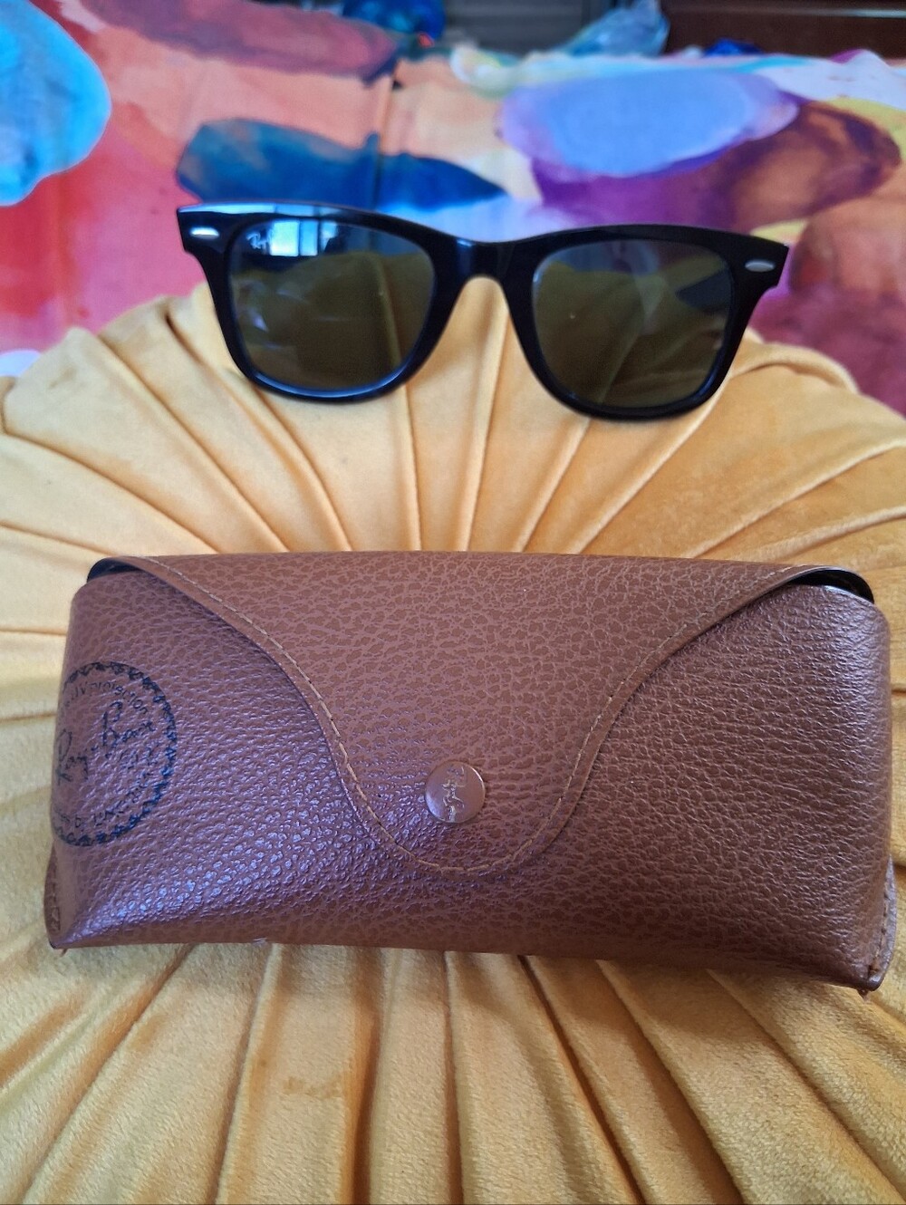 Ray-Ban Wayfarer Sunglasses UNISEX